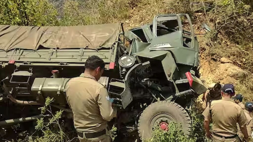 Jammu Kashmir: Army truck falls into deep gorge in Mendh, 4 soldiers martyred