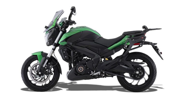 2025 bajaj dominar